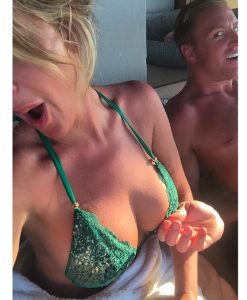 Kim and Kroy enjoy a romantic get away