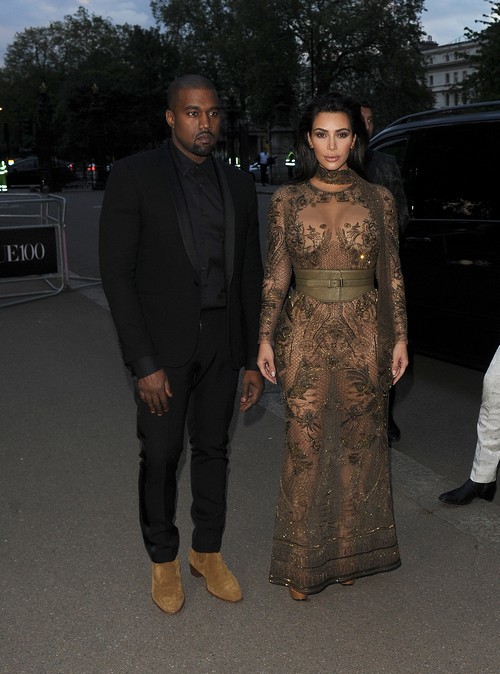 Kim Kardashian and Kanye West leave their hotel and head to the Vogue 100 Gala Dinner, held in Hyde Park Featuring: Kim Kardashian, Kanye West Where: London, United Kingdom When: 23 May 2016 Credit: Will Alexander/WENN.com