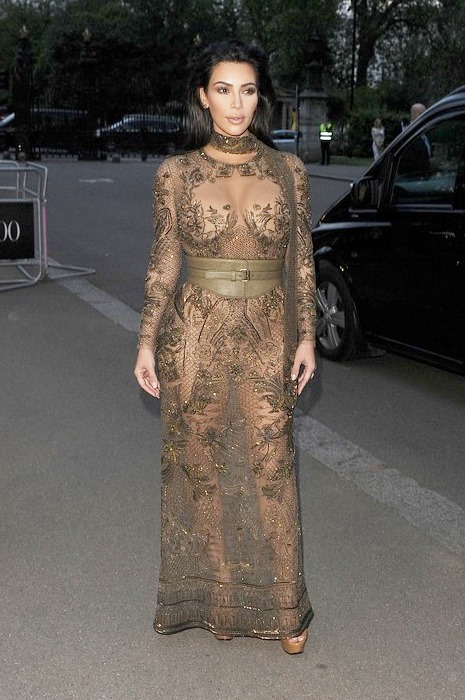 Kim Kardashian Nude - Nailed It Or Failed It: Kim Kardashian At The Vogue 100 Gala In Nearly Nude  Dress