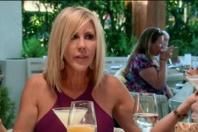 Vicki and Kelly bond