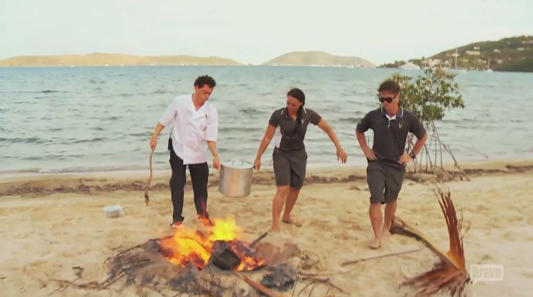 Ben-Robinson-Lauren-Burchnell-Trevor-Walker-Carrying-Pot-Beach-Below-Deck