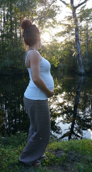 Jenelle Evans Baby Bump and Sonogram