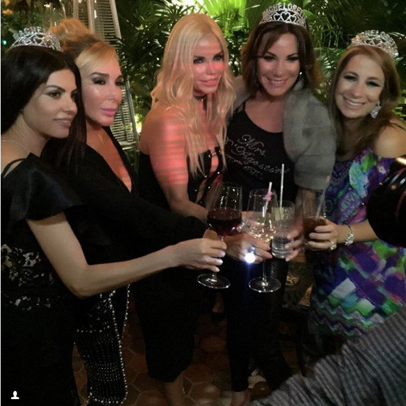 Luann de Lesseps Celebrates Bachelorette Party With Jill Zarin And The