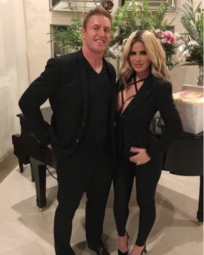 Kim Zolciak & Kroy Biermann celebrate their anniversary