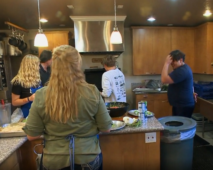 sister wives kitchen