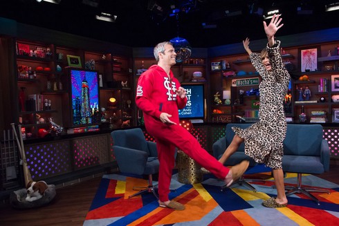 WATCH WHAT HAPPENS LIVE WITH ANDY COHEN -- Episode 14049 -- Pictured: (l-r) Andy Cohen, Lisa Rinna -- (Photo by: Charles Sykes/Bravo)