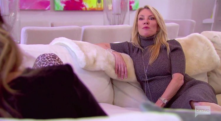 Ramona.Singer.White.Couch.RHONY