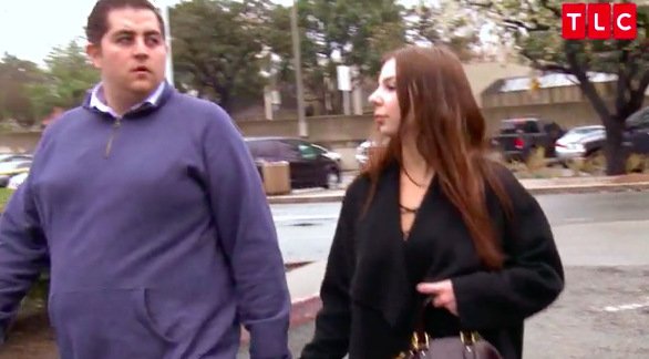 Jorge-Anfisa-Walking-90-Day-Fiance