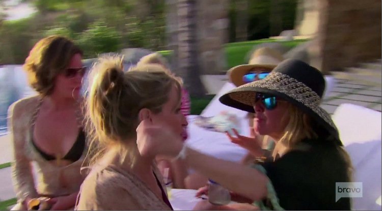 Sonja-Morgan-Ramona-Singer-Hats-Lounging-Mexico-RHONY