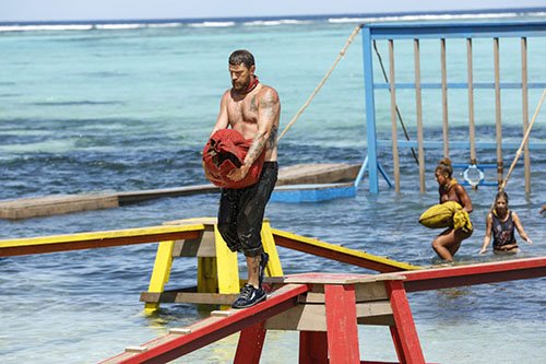 Survivor: HHH Episode 5 Recap: The Middle Man