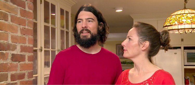 Evelyn-Parents-Red-Shirts-Interview-90-Day-Fiance