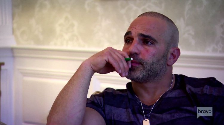 Joe-Gorga-Black-Tee-Hand-Chin-RHONJ