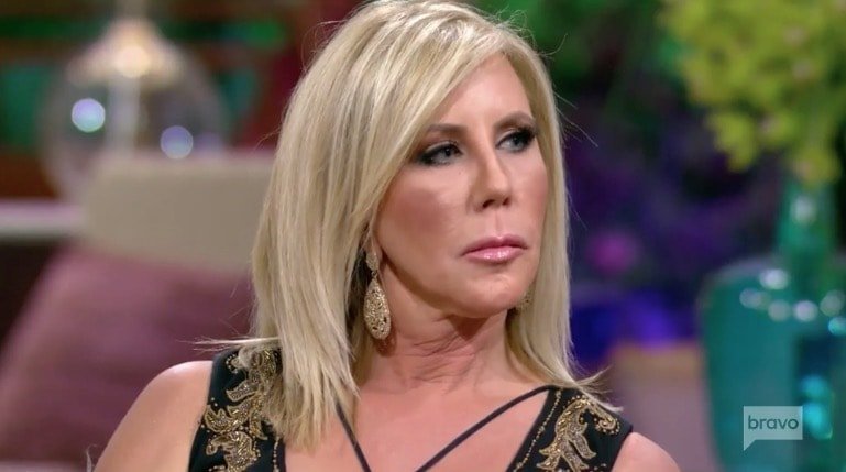 Vicki apologizes again