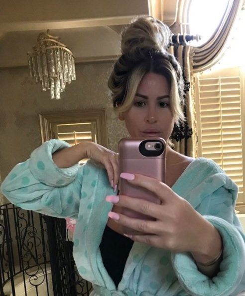 Kim Zolciak Shows Off Freshly Colored Root