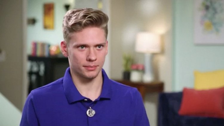 90 day fiance young on sale and restless