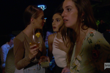 summer-house-hannah-amanda-paige
