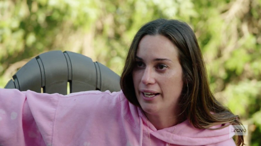 Summer House Episode Recap Attack Of The Little Blonde Leprechaun