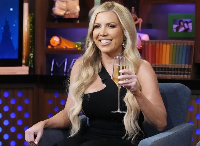 Dr. Jen Armstrong Is Leaving Real Housewives Of Orange County Reality Tea