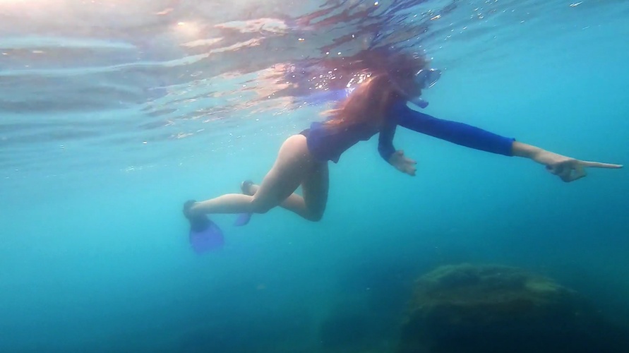 below deck down under recap season 1 episode 3 magda ziomeck snorkeling great barrier reef bikini bottoms no swim shorts