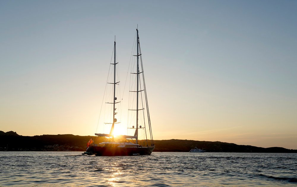 Below Deck Sailing Yacht Season 4 Episode 5 Recap Daisy Goes Crazy