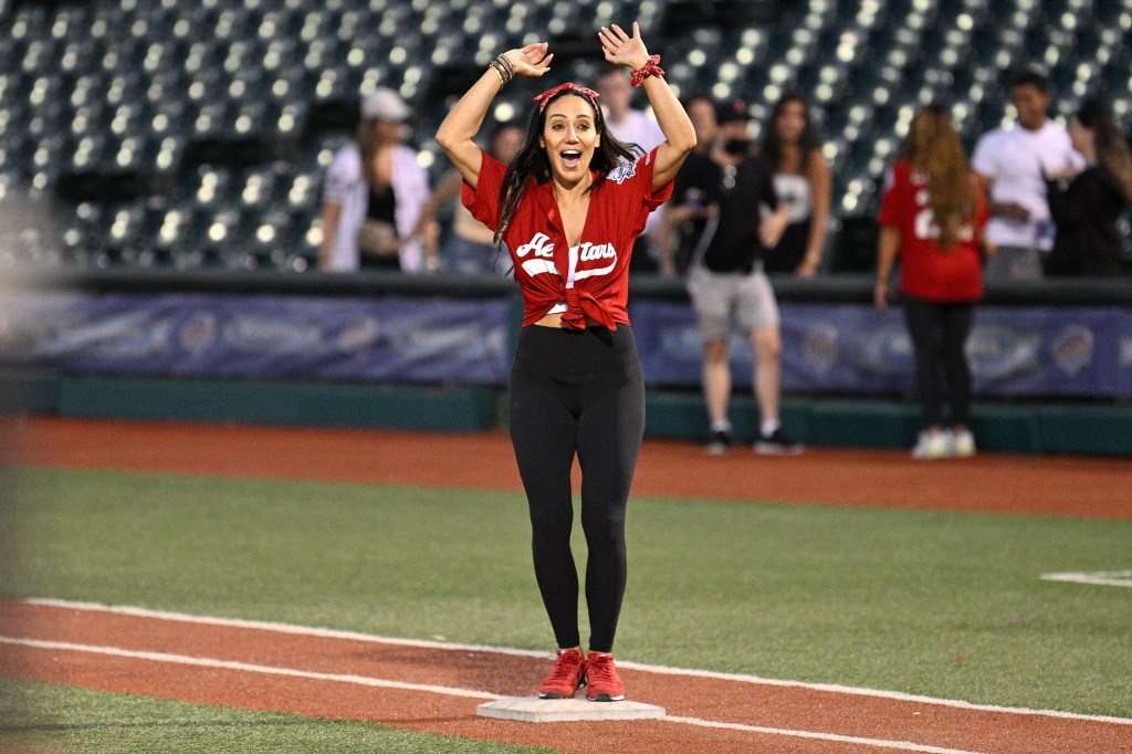 Rudyard Kipling Pointer vinden er stærk Teresa Giudice and Melissa Gorga 'Did Not Speak' During Softball Game Rudyard Kipling Pointer vinden er stærk Teresa Giudice and Melissa Gorga 'Did Not Speak' During Softball Game