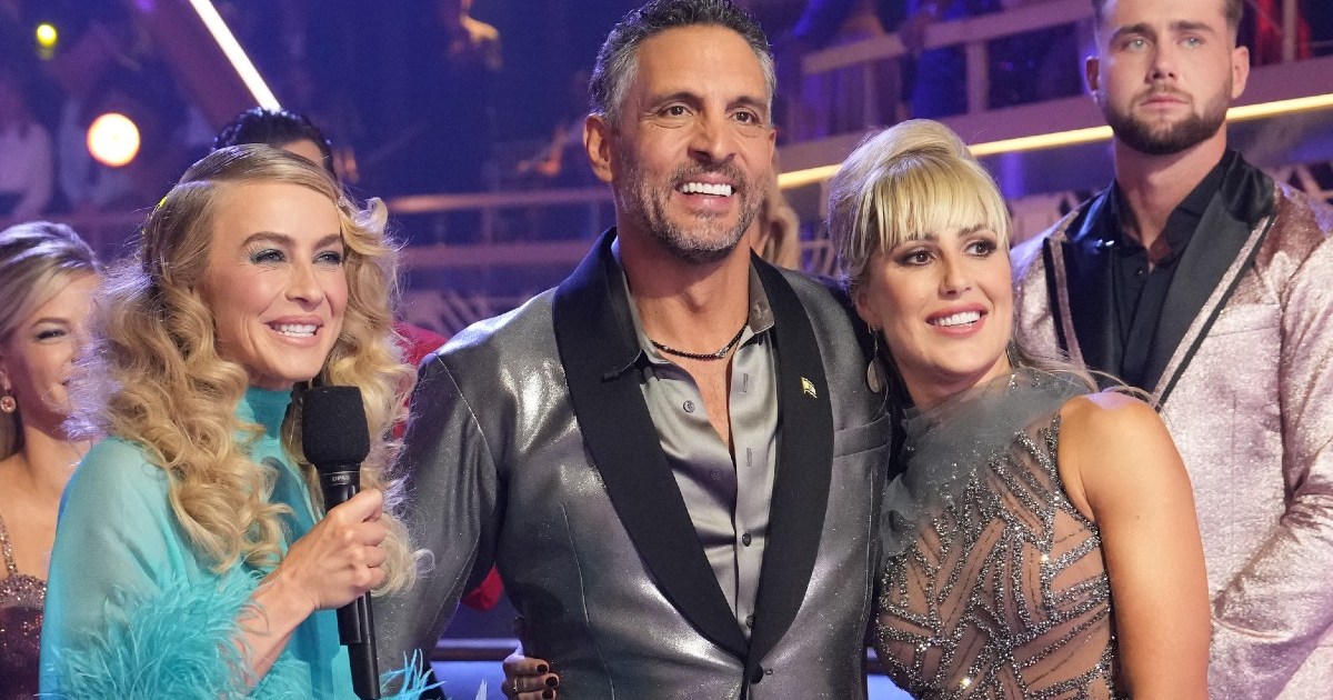 Emma Slater Thinks DWTS Judges Underscored Mauricio Umansky