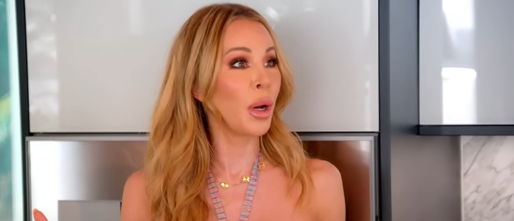 Lisa Hochstein in The Real Housewives of Miami Season 6