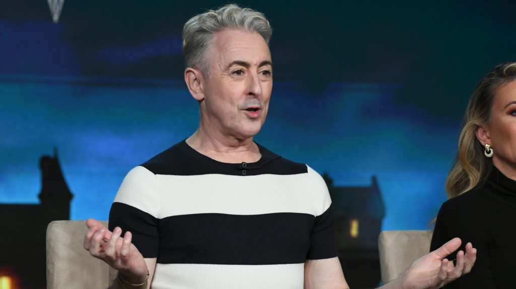 Host of The Traitors, Alan Cumming