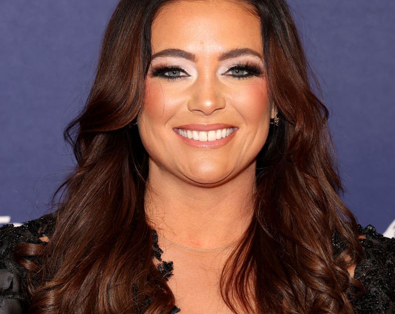 Malia White - Reality Tea