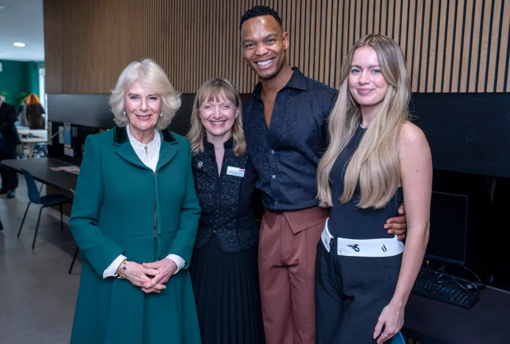 Leah Kateb - Reality Tea