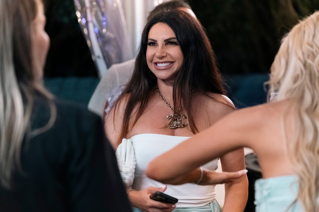 Jennifer Aydin states she doesn't worry about Bill Aydin cheating.