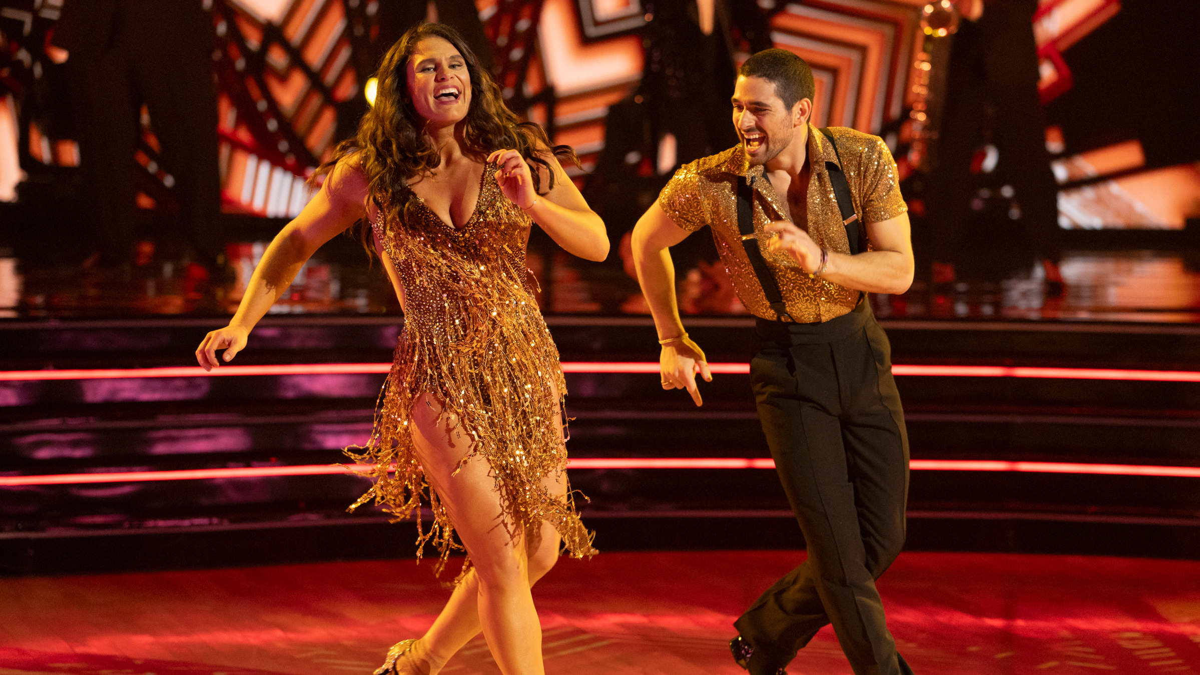 DWTS' Ilona Maher Pays Tribute to Alan Bersten