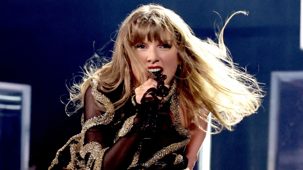 Taylor Swift Eras Tour tribute