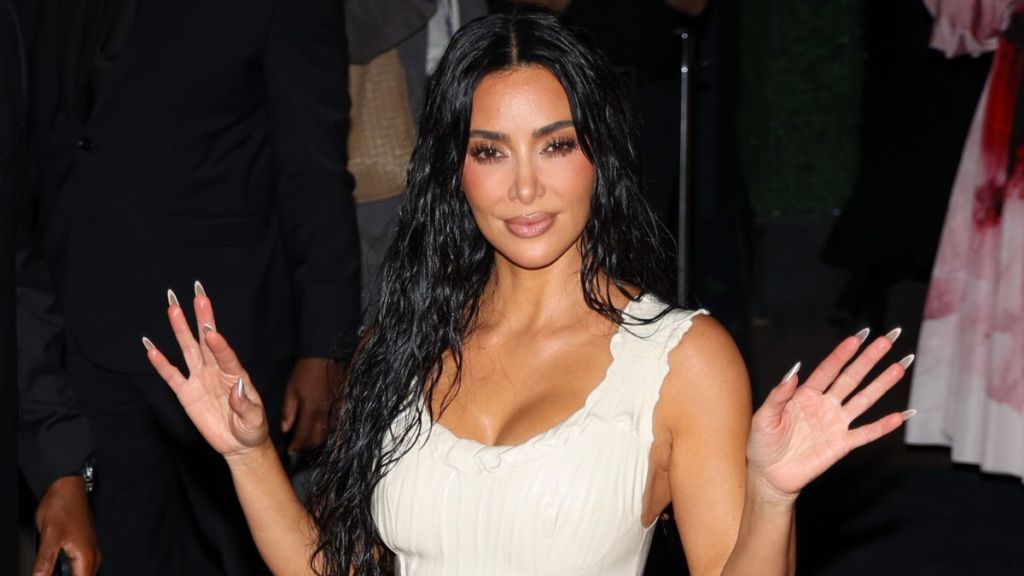 Kim Kardashian Cybertruck