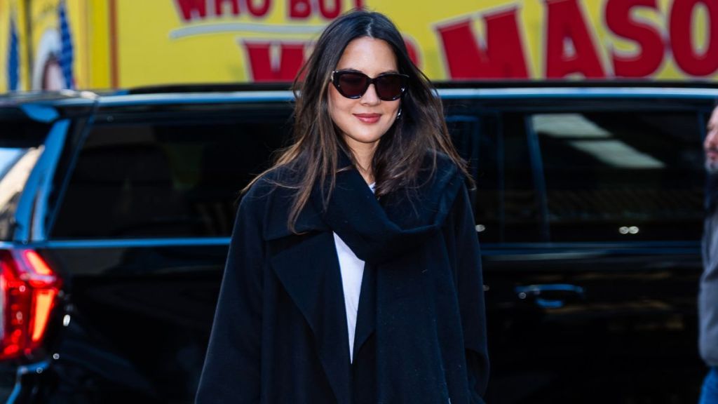Olivia Munn Christmas