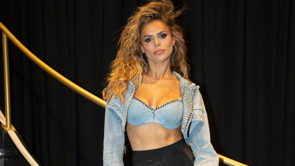 Brooks Nader Mexico photos bikini topless