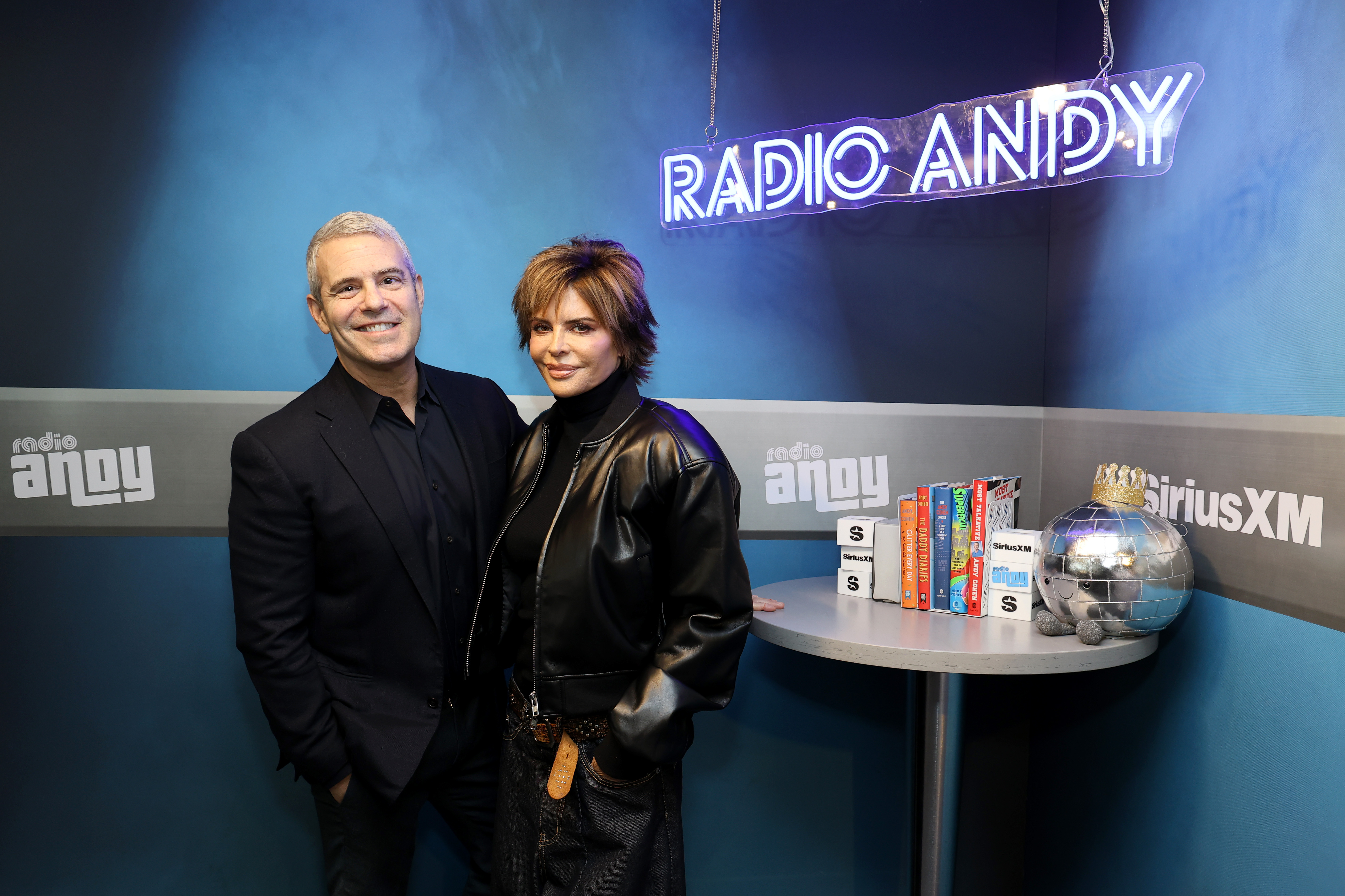 Lisa Rinna Gives 'Non-Apology Apology' to Andy Cohen - Reality Tea