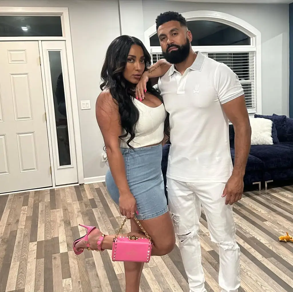 Sherien Copes and Apollo Nida 