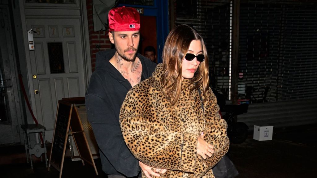 Justin Hailey Bieber sushi date night