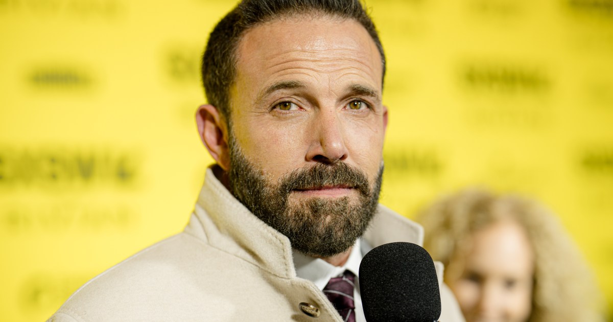 Ben Affleck Spends Quality Time With Kids in LA Photos