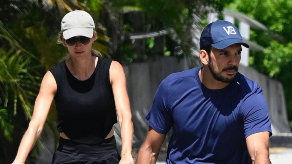 Gisele Bundchen and Joaquim Valente kiss photos Gisele Bundchen and Joaquim Valente yacht, Gisele Bundchen and Joaquim Valente relationship