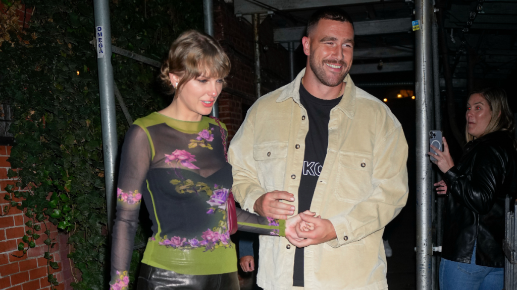 Taylor Swift and Travis Kelce have dinner at Waverly Inn on October 15, 2023 in New York City.