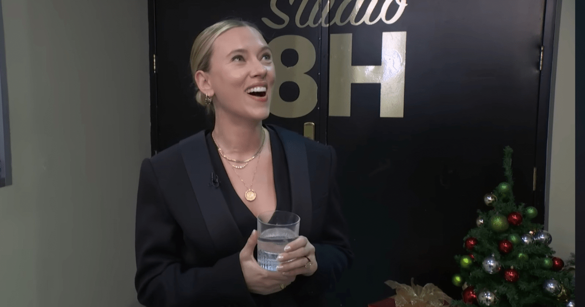 Scarlett Johansson Responds to SNL Joke About Her: 'Old-School Gross'