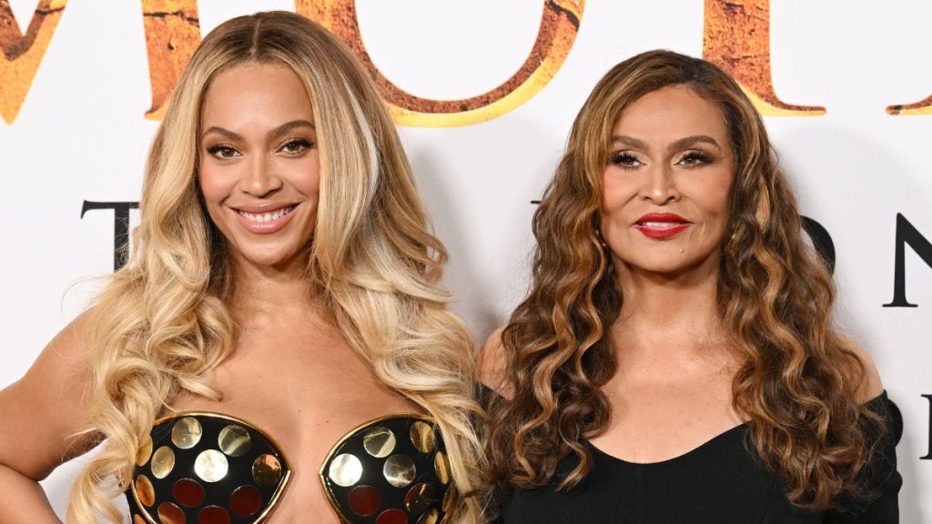 Tina Knowles Beyonce