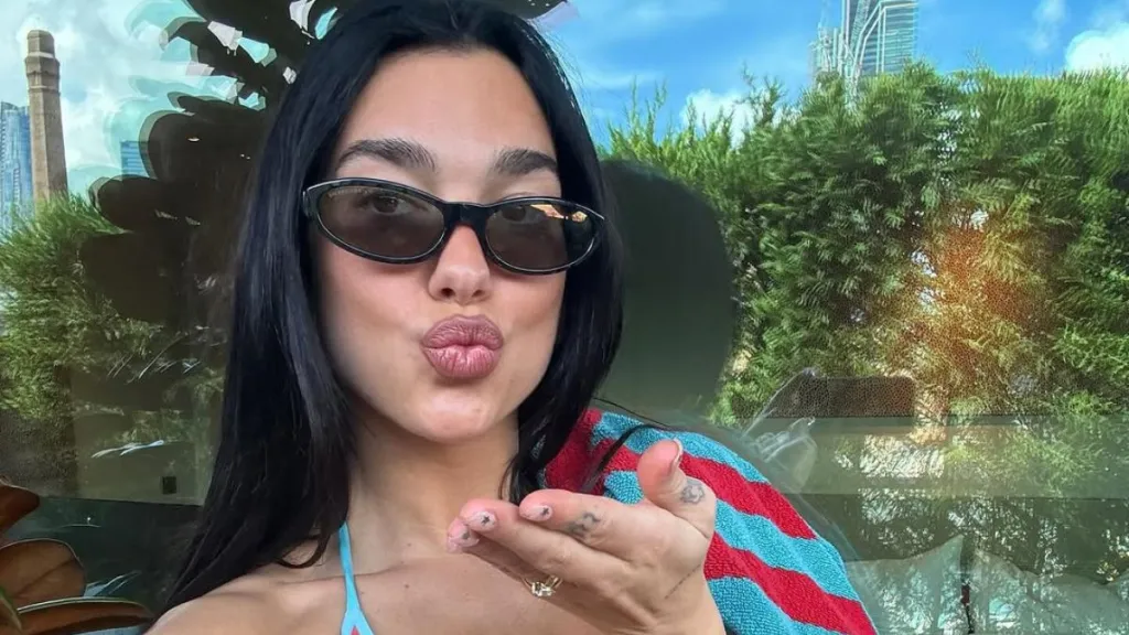 Dua Lipa