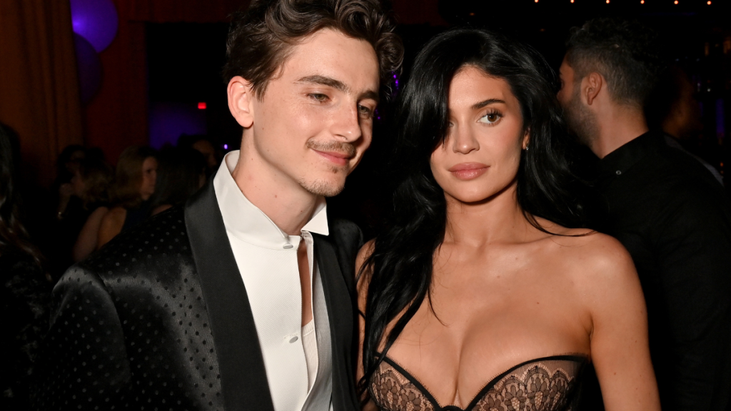 Timothée Chalamet and Kylie Jenner attend the 2025 Vanity Fair Oscar Party Hosted By Radhika Jones at Wallis Annenberg Center for the Performing Arts on March 02, 2025 in Beverly Hills, California.