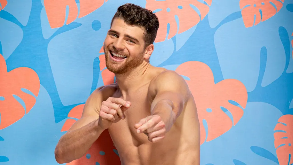 Cashel Barnett for Love Island USA Season 1