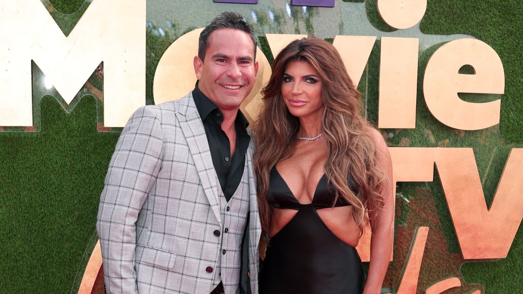 Luis Ruelas and Teresa Giudice RHONJ