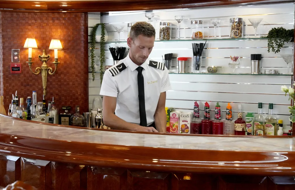 Below Deck Fraser Olender