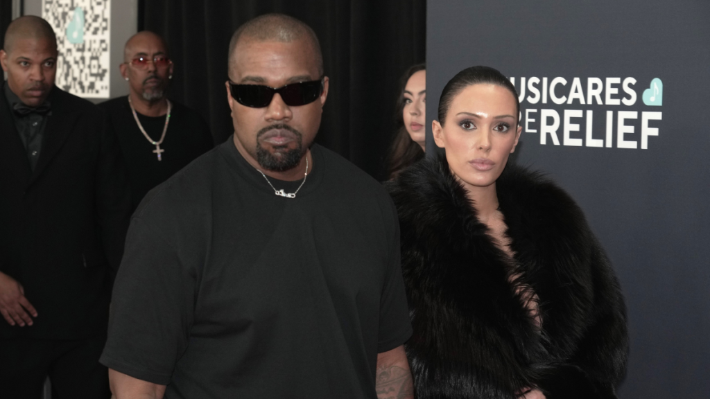 Bianca Censori nude bodysuit photos Kanye West